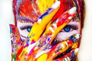 Gesicht bunt Hand Augen Farbe